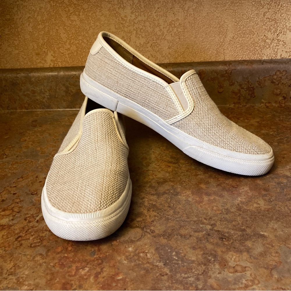 Frye Size 9.5 Gia Beige Two Tone Texturing Slip On Shoes